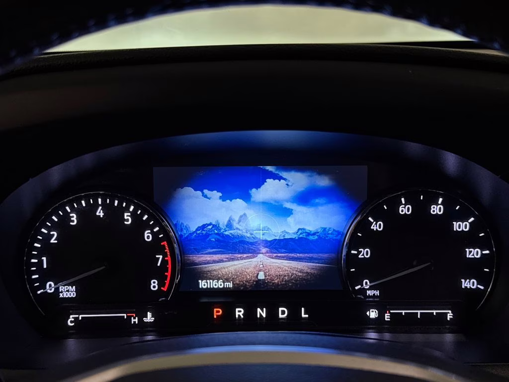 2022 Blue Metallic Ford Explorer XLT RWD SUV