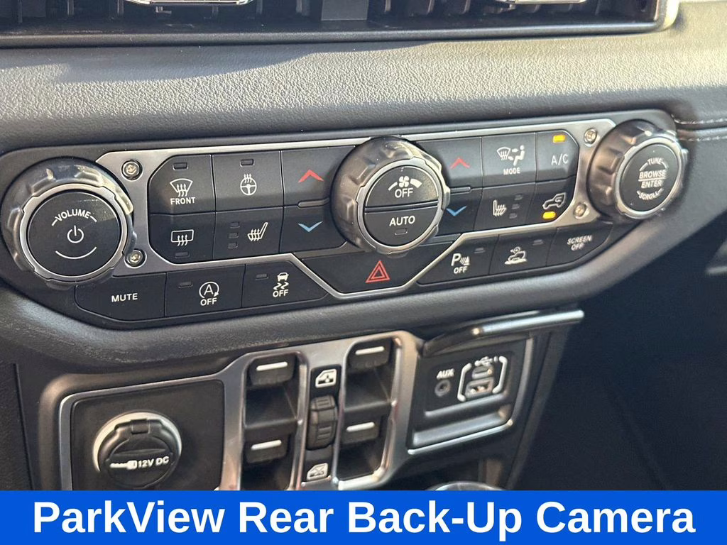 2026 Reign Jeep Wrangler Sahara 4X4 SUV