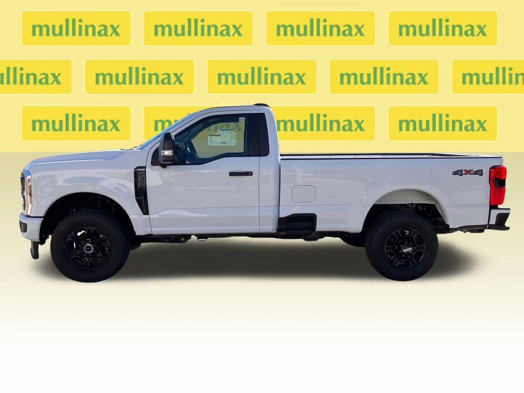 2026 Oxford White Ford Super Duty F-350 SRW XL 4X4 Truck