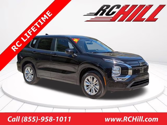 2026 Labrador Black Pearl Mitsubishi Outlander ES FWD SUV