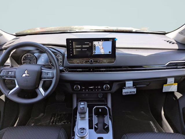 2026 Labrador Black Pearl Mitsubishi Outlander ES FWD SUV