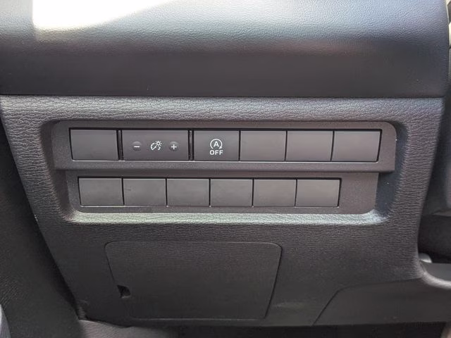 2026 White Diamond Mitsubishi Outlander ES AWD SUV