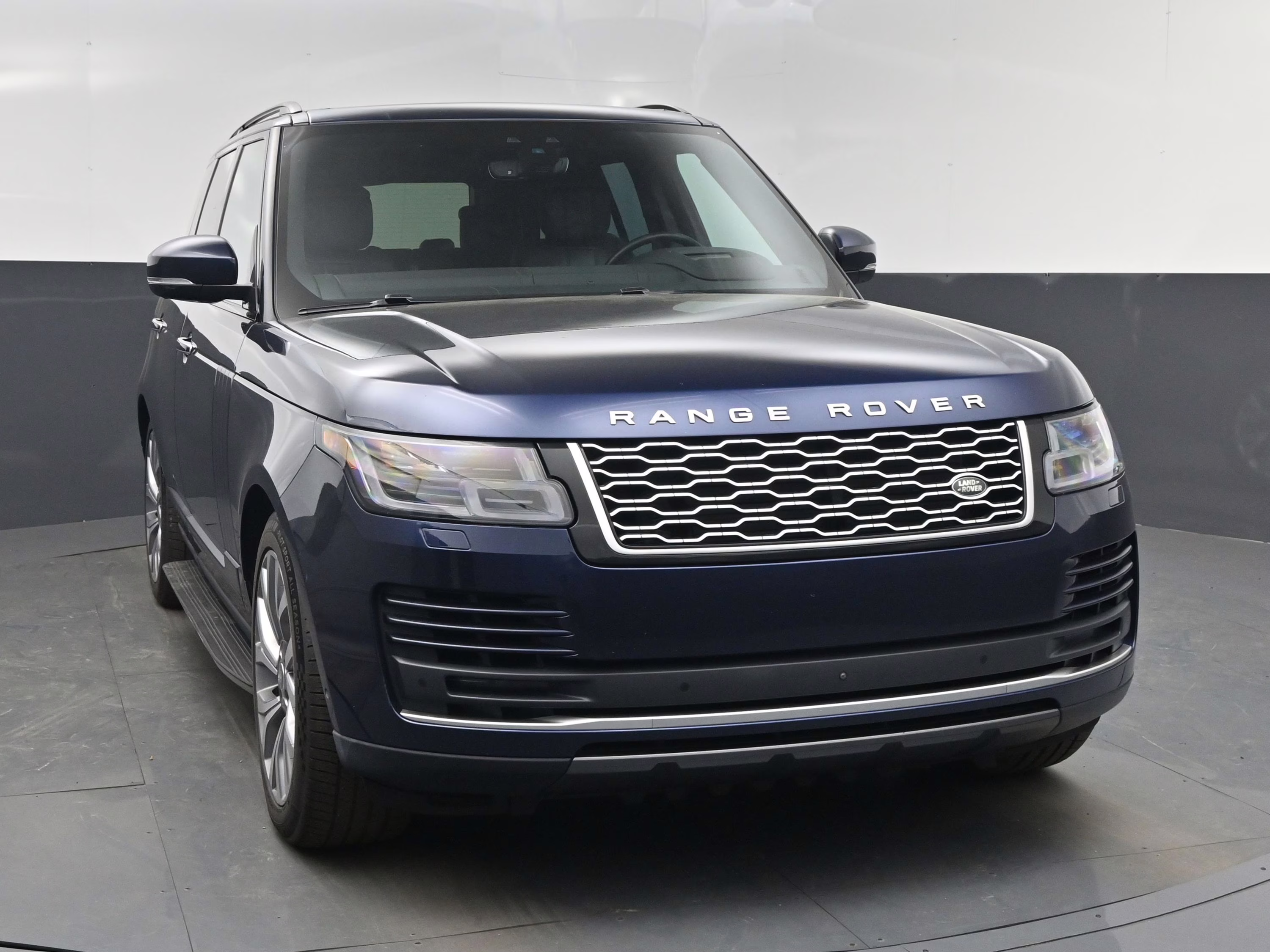 2019 Loire Blue Metallic Land Rover Range Rover 5.0L V8 Supercharged Autobiography 4X4 SUV