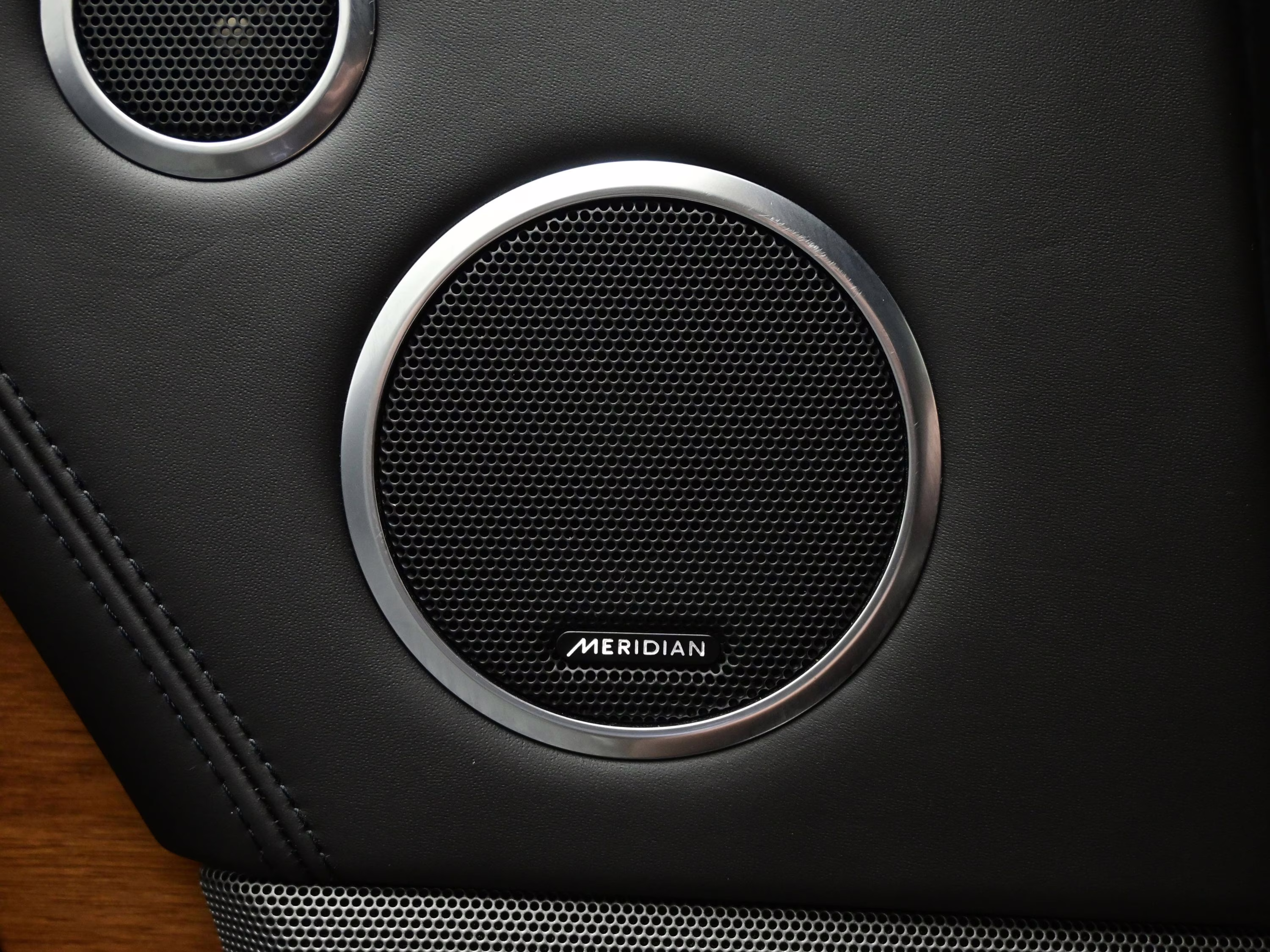 2019 Loire Blue Metallic Land Rover Range Rover 5.0L V8 Supercharged Autobiography 4X4 SUV