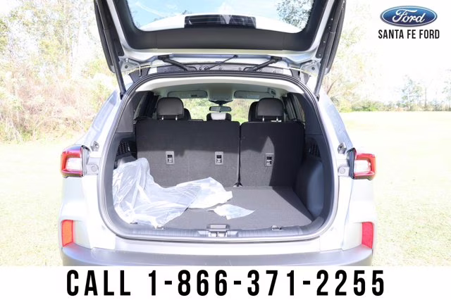 2023 Silver Ford Escape PHEV FWD SUV
