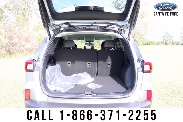 2023 Silver Ford Escape PHEV FWD SUV