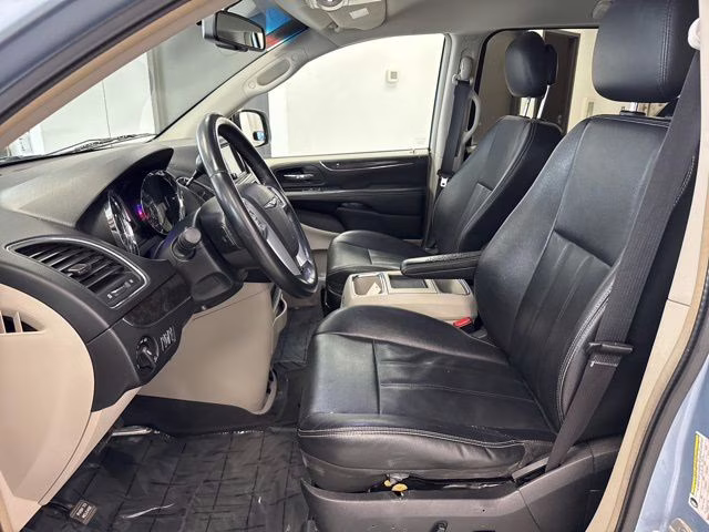 2013 Crystal Blue Pearlcoat Chrysler Town & Country Touring FWD Van