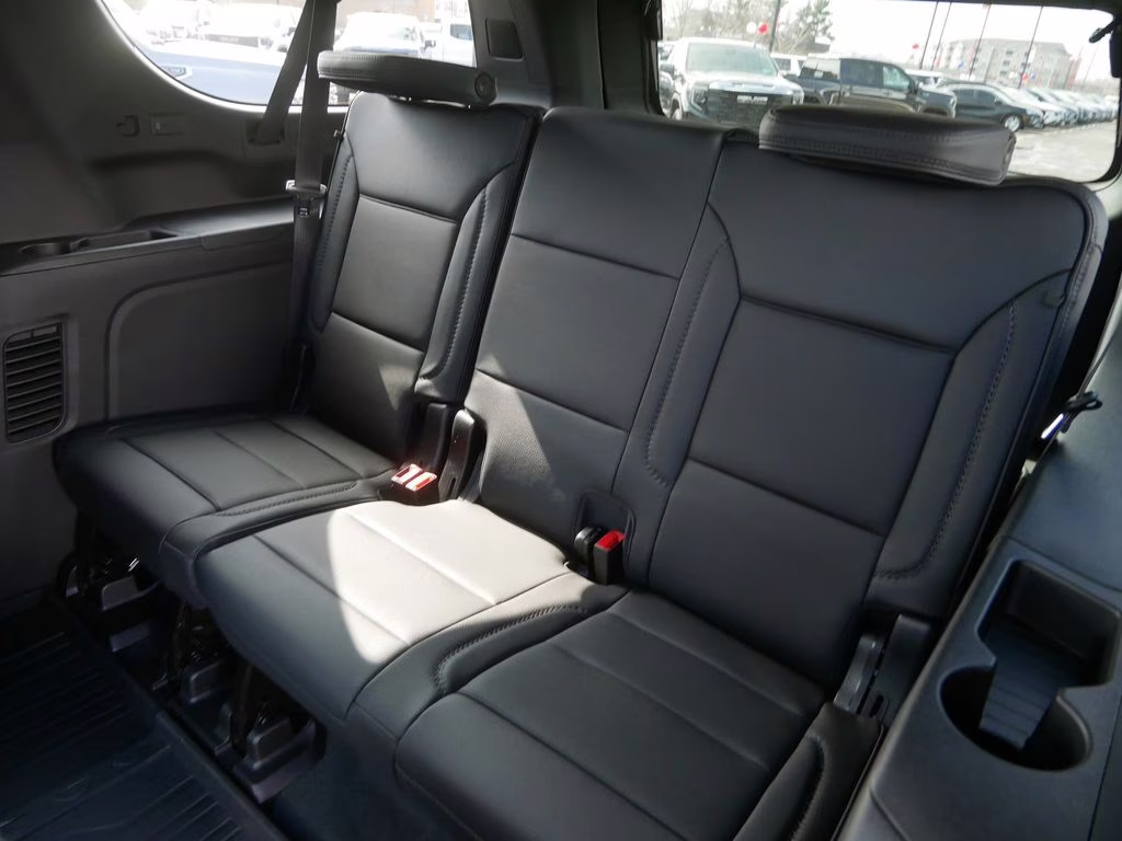 2026 Sterling Metallic GMC Yukon XL Denali 4X4 SUV