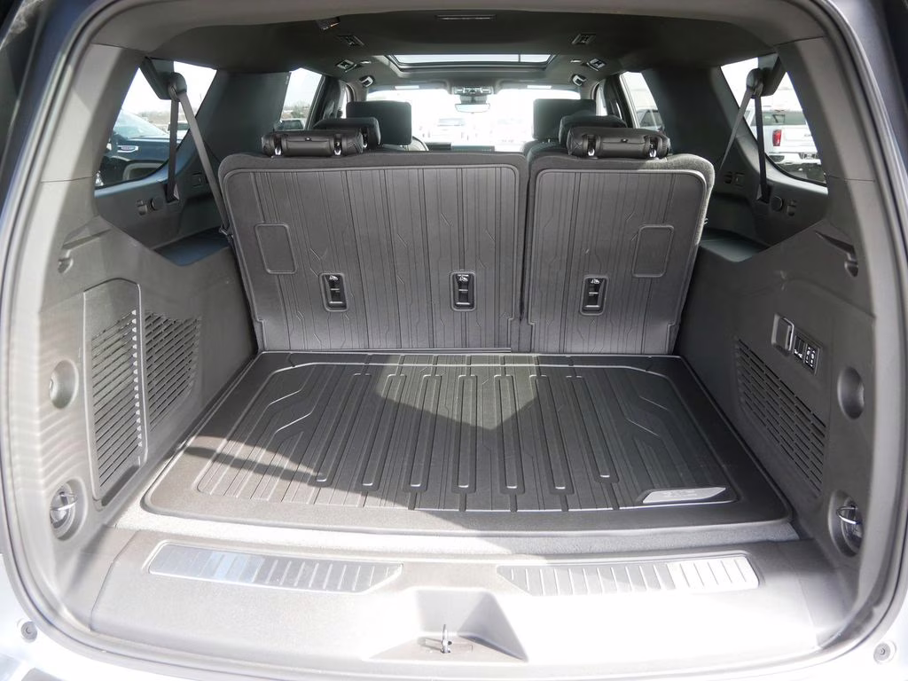 2026 Sterling Metallic GMC Yukon XL Denali 4X4 SUV