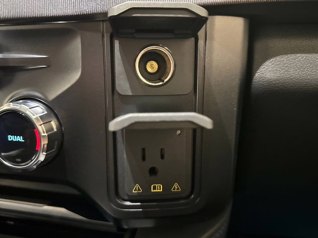 2026 Avalanche Ford Super Duty F-250 SRW Platinum 4X4 Truck