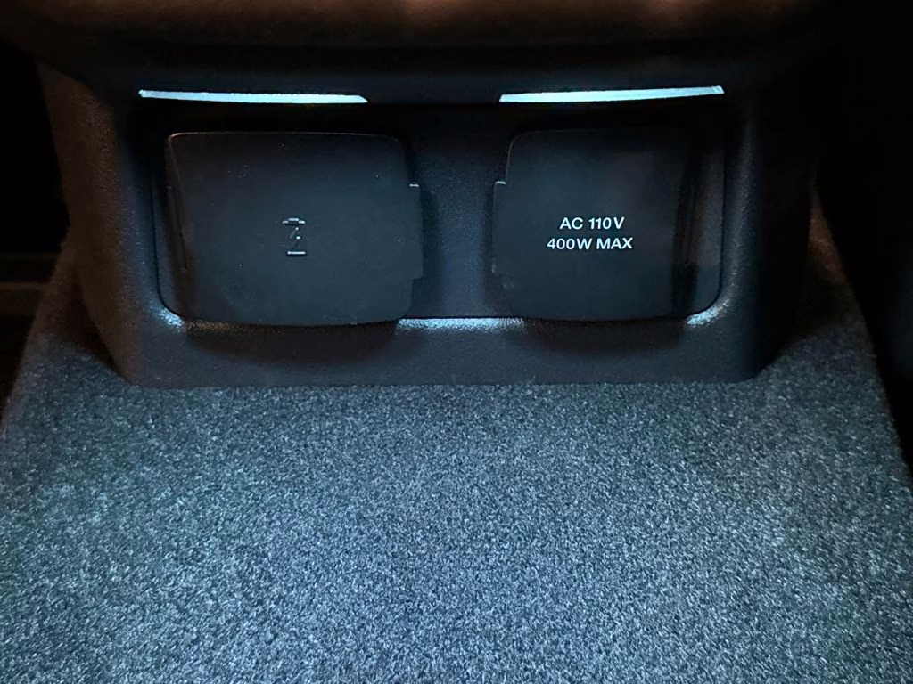 2026 Desert Sand Ford Bronco Outer Banks 4X4 SUV