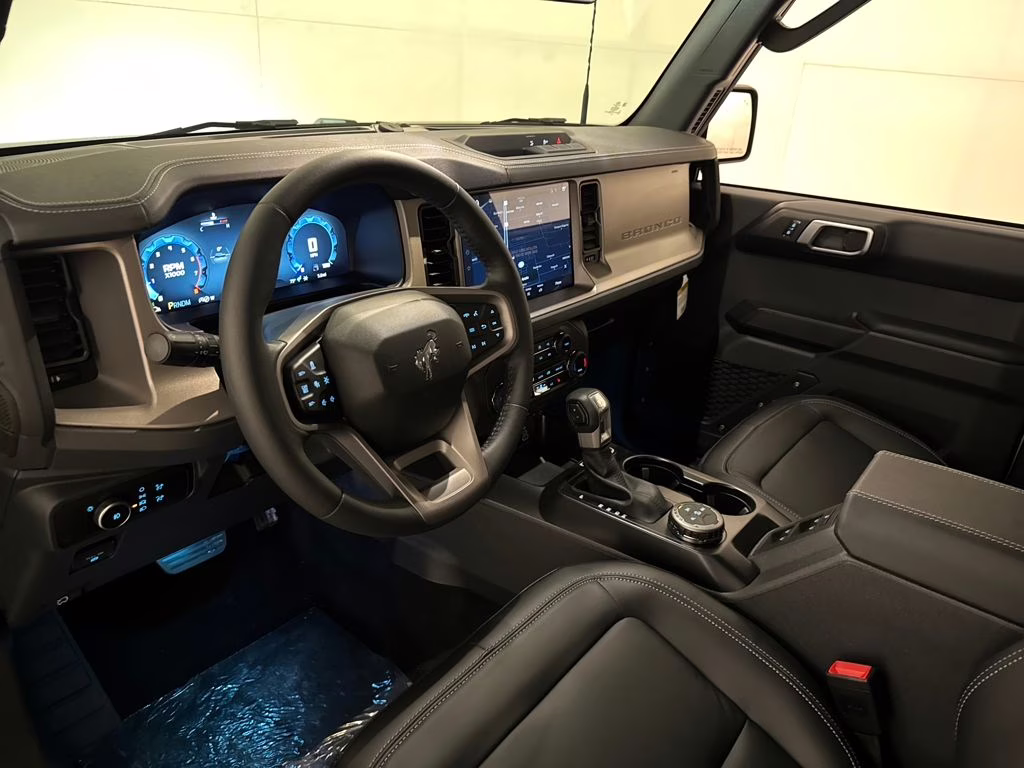 2026 Desert Sand Ford Bronco Outer Banks 4X4 SUV