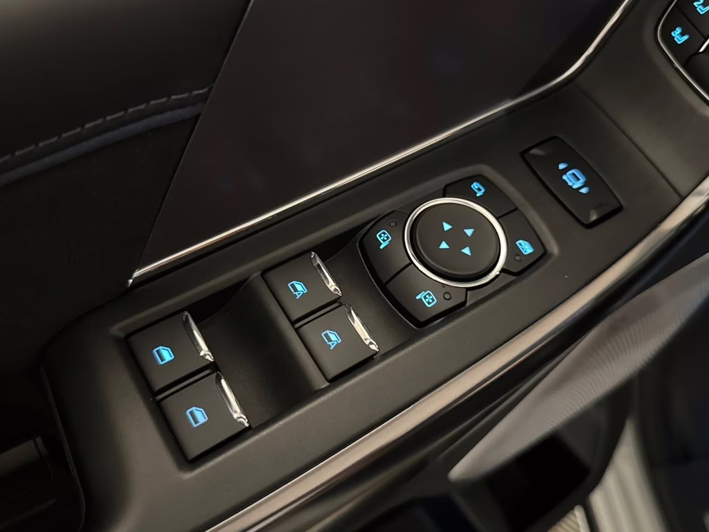 2026 Avalanche Ford Super Duty F-250 SRW Platinum 4X4 Truck