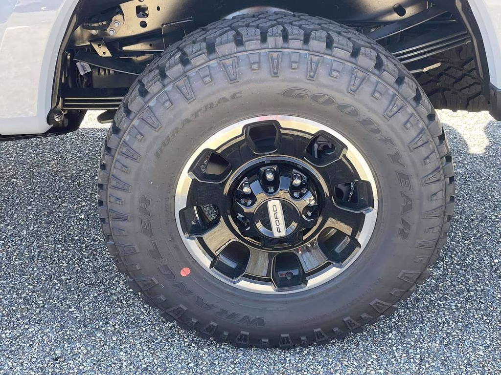 2026 Glacier Gray Metallic Tri-Coat Ford Super Duty F-250 SRW King Ranch 4X4 Truck