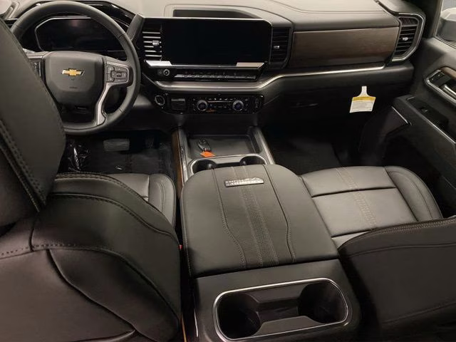 2026 Black Chevrolet Silverado 2500HD High Country 4X4 Truck