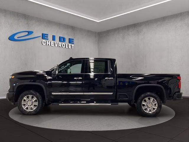 2026 Black Chevrolet Silverado 2500HD High Country 4X4 Truck