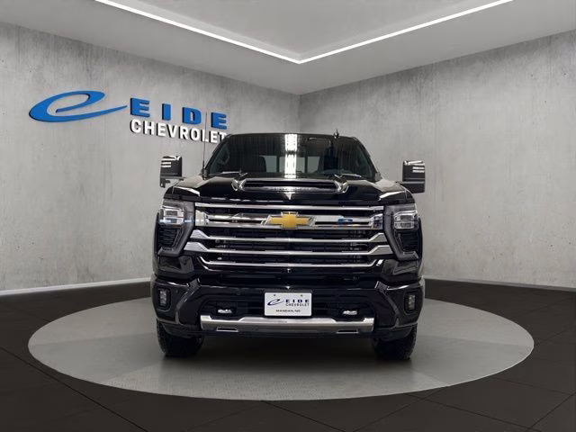 2026 Black Chevrolet Silverado 2500HD High Country 4X4 Truck