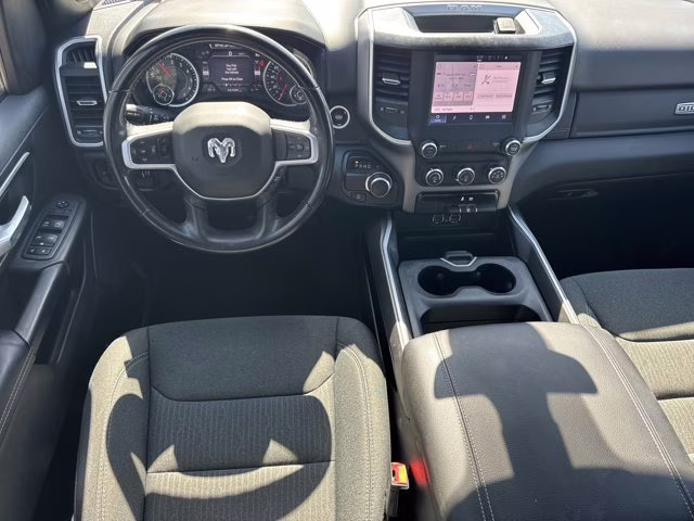 2022 Diamond Black Crystal Pearlcoat Ram 1500 Big Horn RWD Truck