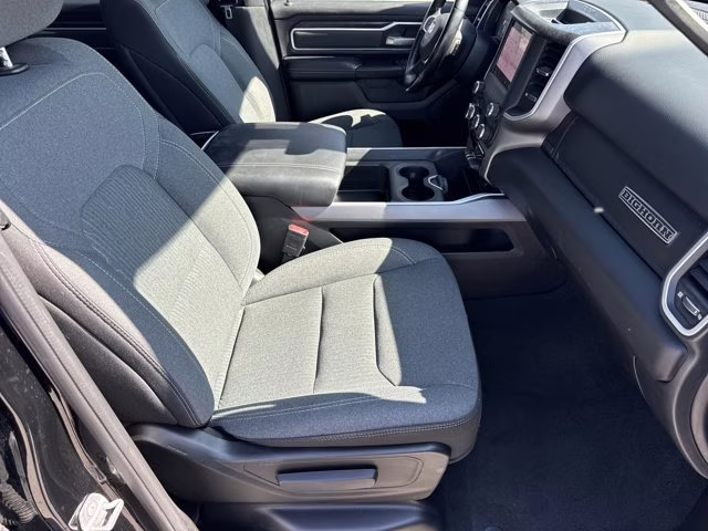 2022 Diamond Black Crystal Pearlcoat Ram 1500 Big Horn RWD Truck