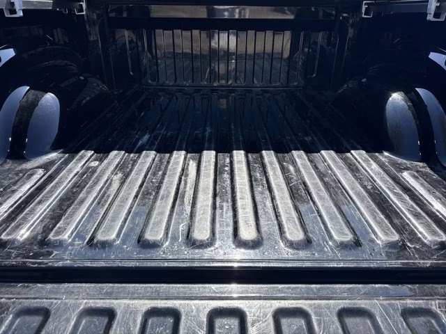 2022 Diamond Black Crystal Pearlcoat Ram 1500 Big Horn RWD Truck