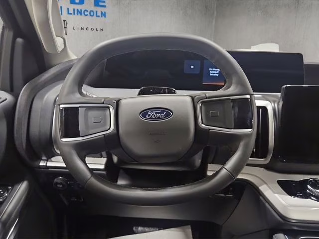 2026 Glacier Gray Metallic Tri-Coat Ford Expedition Max Active 4X4 SUV