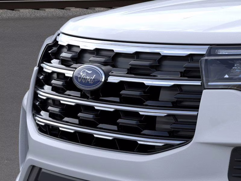 2026 Space White Metallic Ford Explorer Active RWD SUV