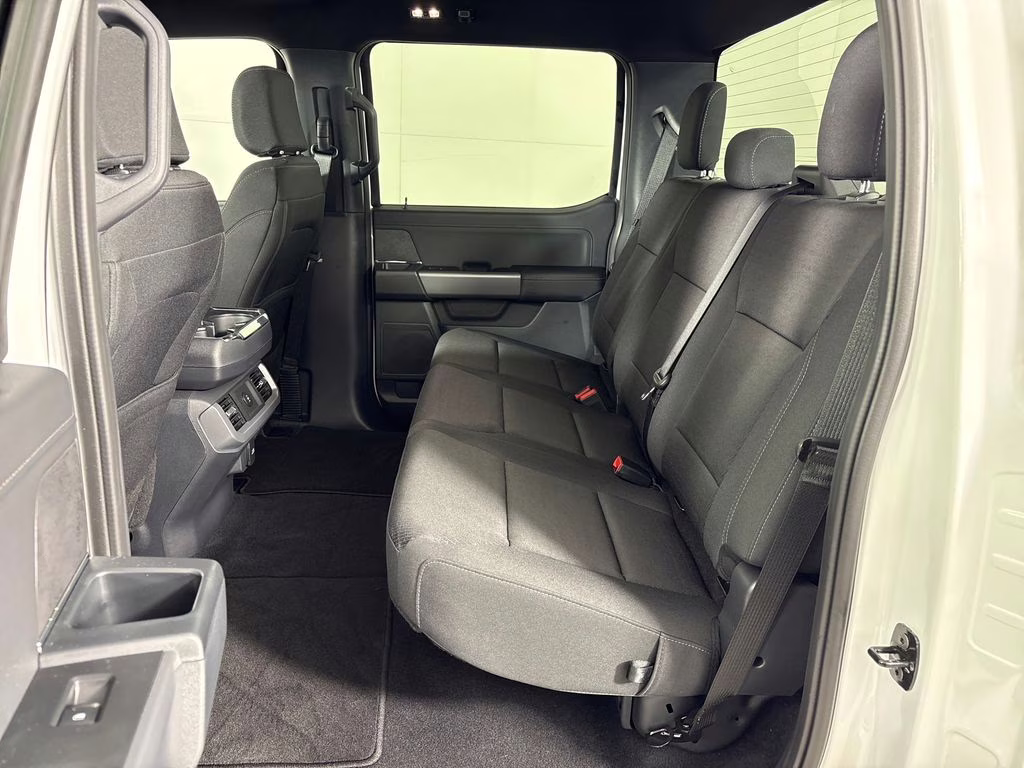 2026 Oxford White Ford F-150 XLT RWD Truck