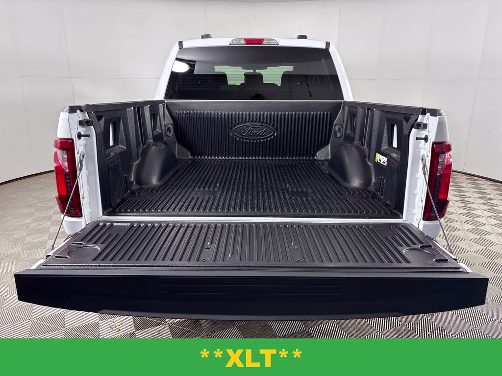 2026 Oxford White Ford F-150 XLT RWD Truck