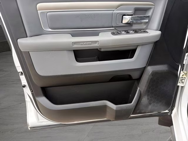 2019 Bright White Clearcoat Ram 1500 Classic Warlock 4X4 Truck