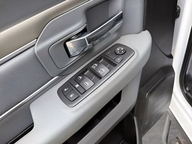 2019 Bright White Clearcoat Ram 1500 Classic Warlock 4X4 Truck