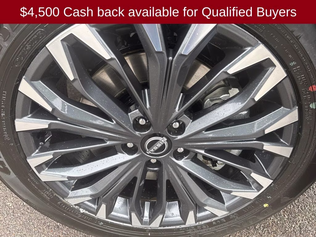 2026 Champagne Silver Metallic Nissan Rogue Platinum AWD SUV