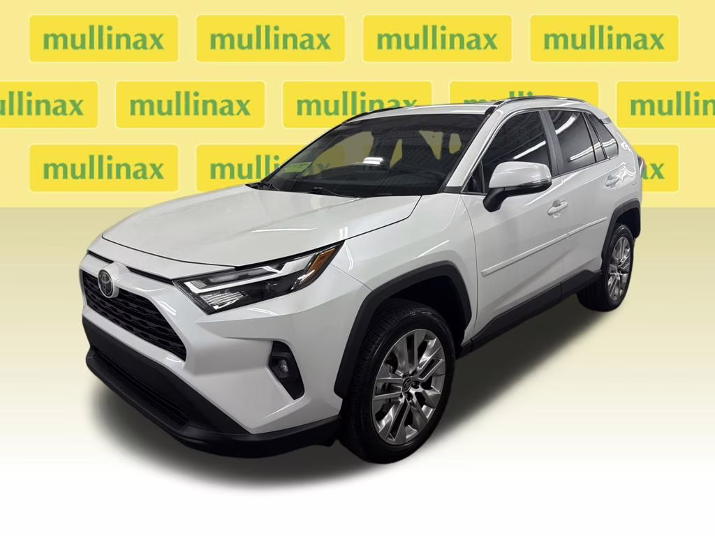 2025 Wind Chill Pearl Toyota RAV4 XLE Premium FWD SUV