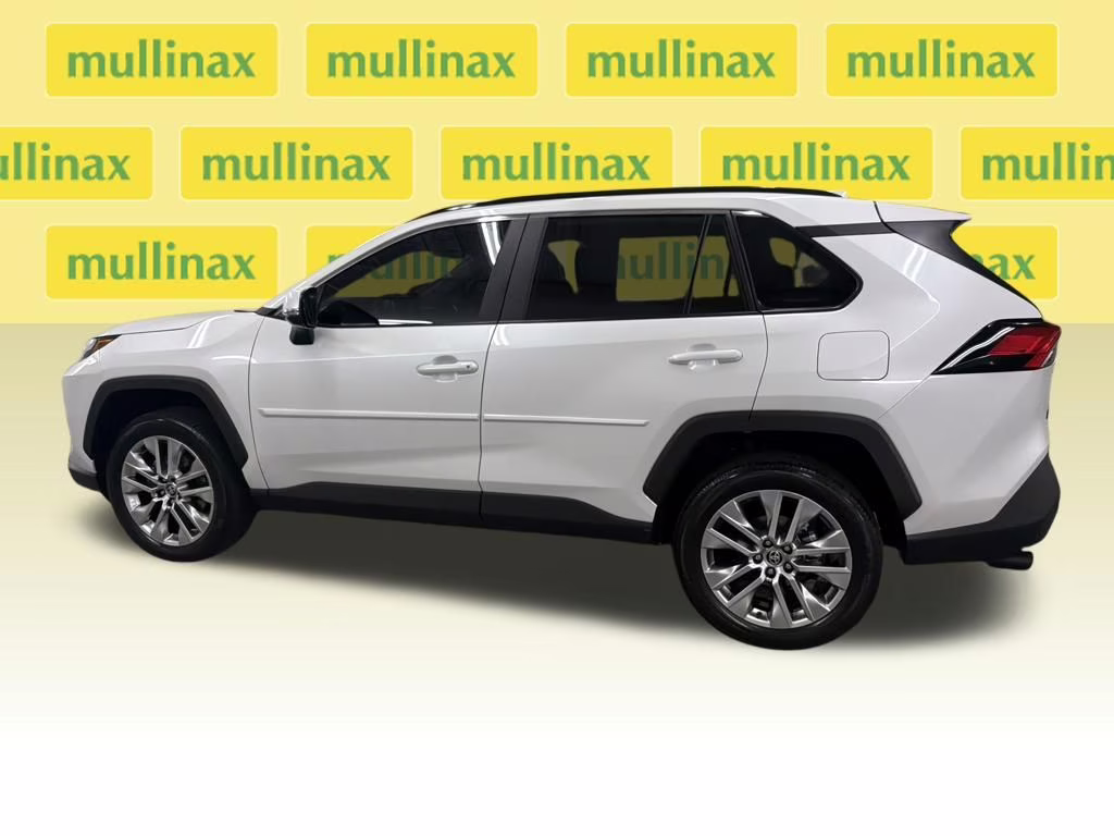 2025 Wind Chill Pearl Toyota RAV4 XLE Premium FWD SUV