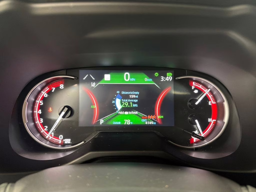 2025 Wind Chill Pearl Toyota RAV4 XLE Premium FWD SUV