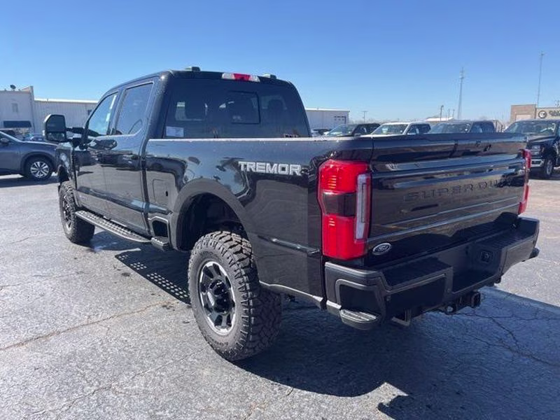 2026 Agate Black Metallic Ford Super Duty F-250 SRW Platinum 4X4 Truck