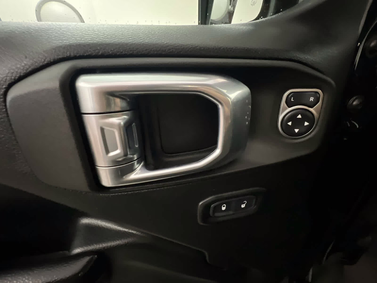 2021 Black Clearcoat Jeep Wrangler Unlimited Willys 4X4 SUV