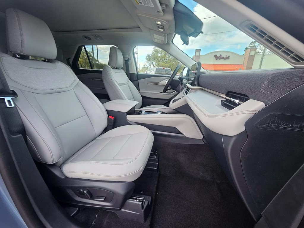 2026 Vapor Blue Metallic Ford Explorer Active 4X4 SUV