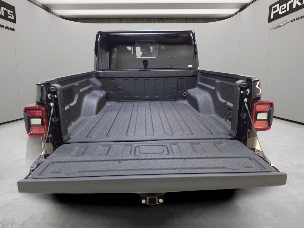 2026 Black Clearcoat Jeep Gladiator Rubicon 4X4 Truck