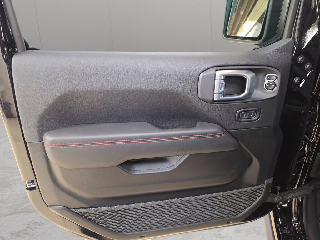 2026 Black Clearcoat Jeep Gladiator Rubicon 4X4 Truck