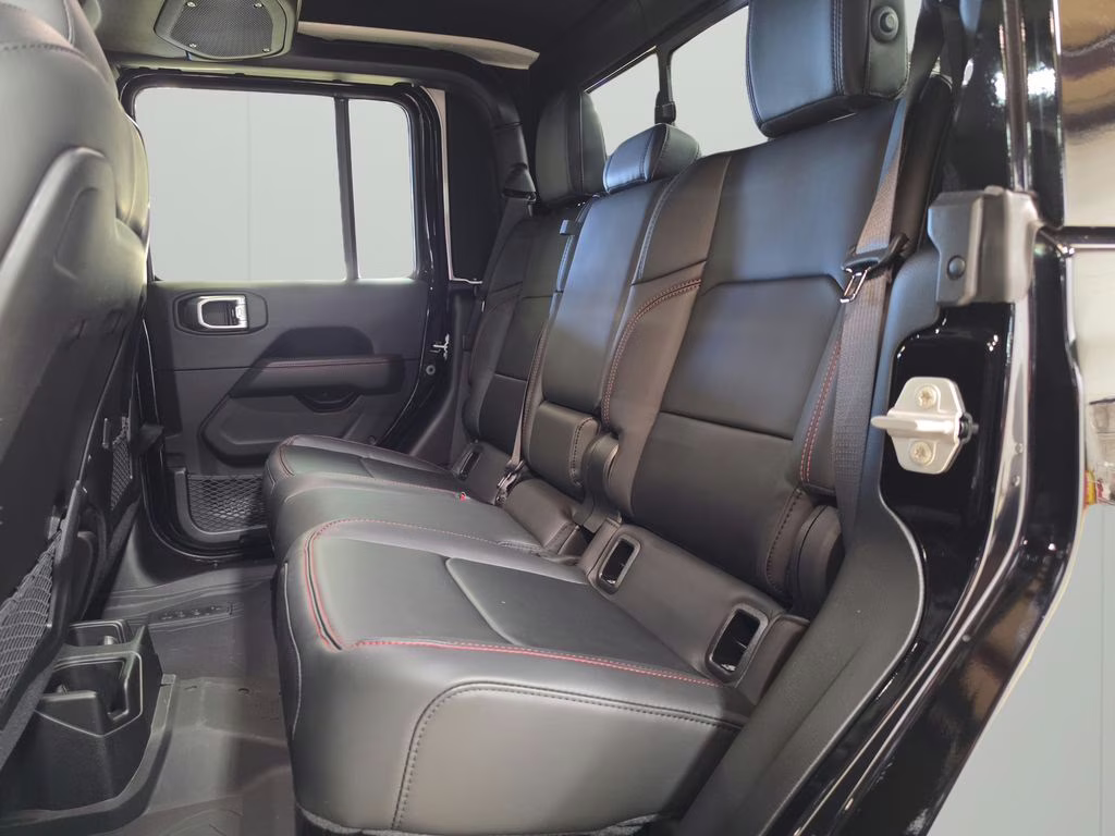 2026 Black Clearcoat Jeep Gladiator Rubicon 4X4 Truck