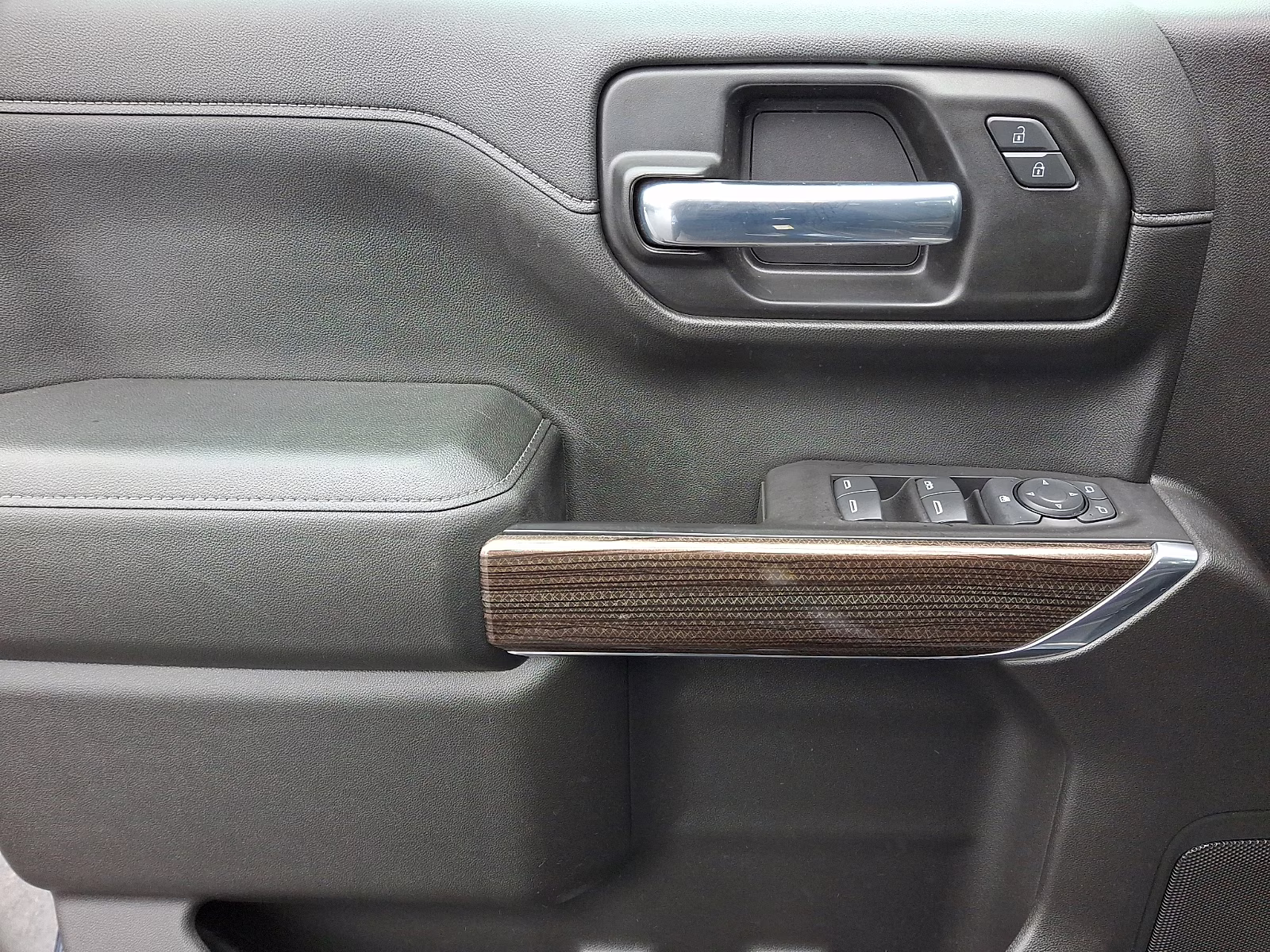 2020 Northsky Blue Metallic - GA0 Chevrolet Silverado 1500 2WD Crew Cab Short Bed LT RWD