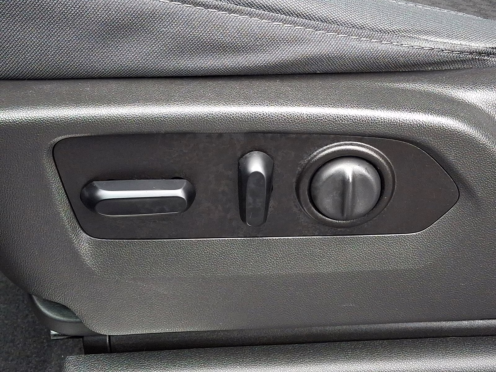 2020 Northsky Blue Metallic - GA0 Chevrolet Silverado 1500 2WD Crew Cab Short Bed LT RWD