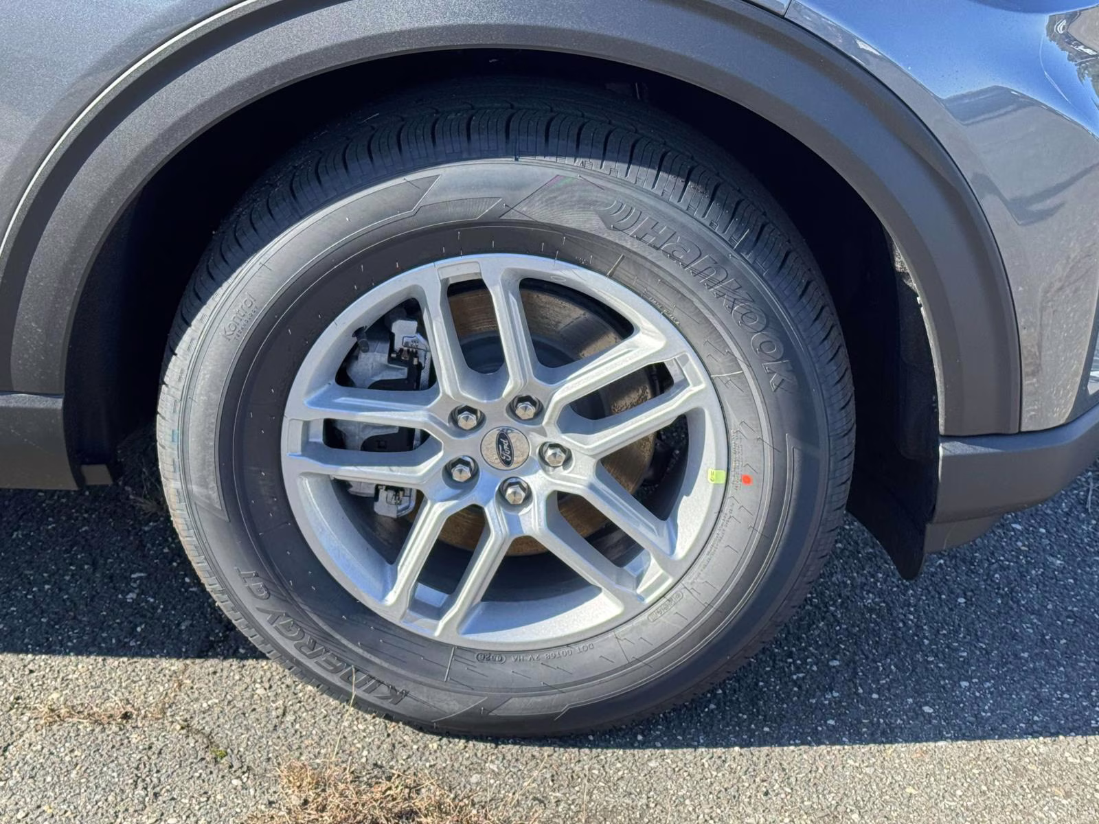 2026 Carbonized Gray Metallic Ford Explorer Active w/100A Pkg 4WD 4X4 SUV