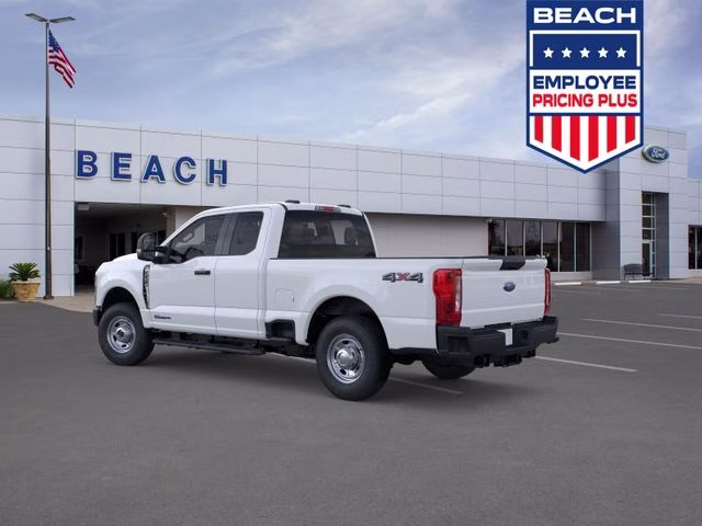2026 Oxford White Ford Super Duty F-250 SRW XL 4X4 Truck