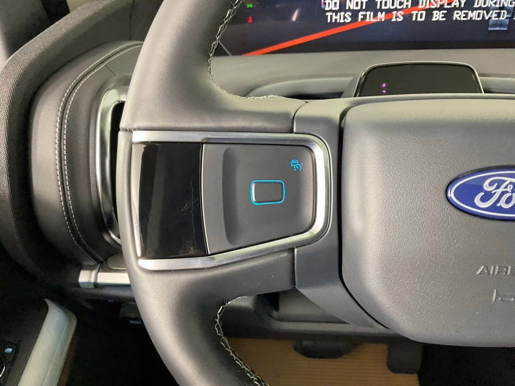 2026 Gray Metallic Ford Expedition Platinum 4X4 SUV