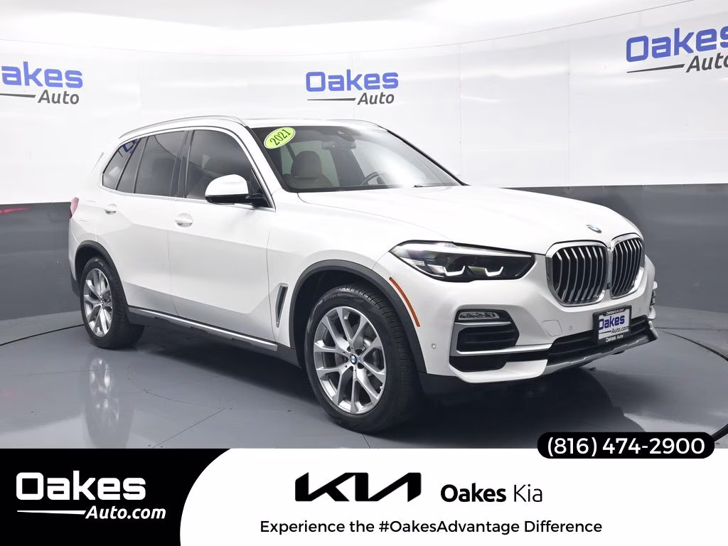 2021 White Metallic BMW X5 sDrive40i RWD SUV