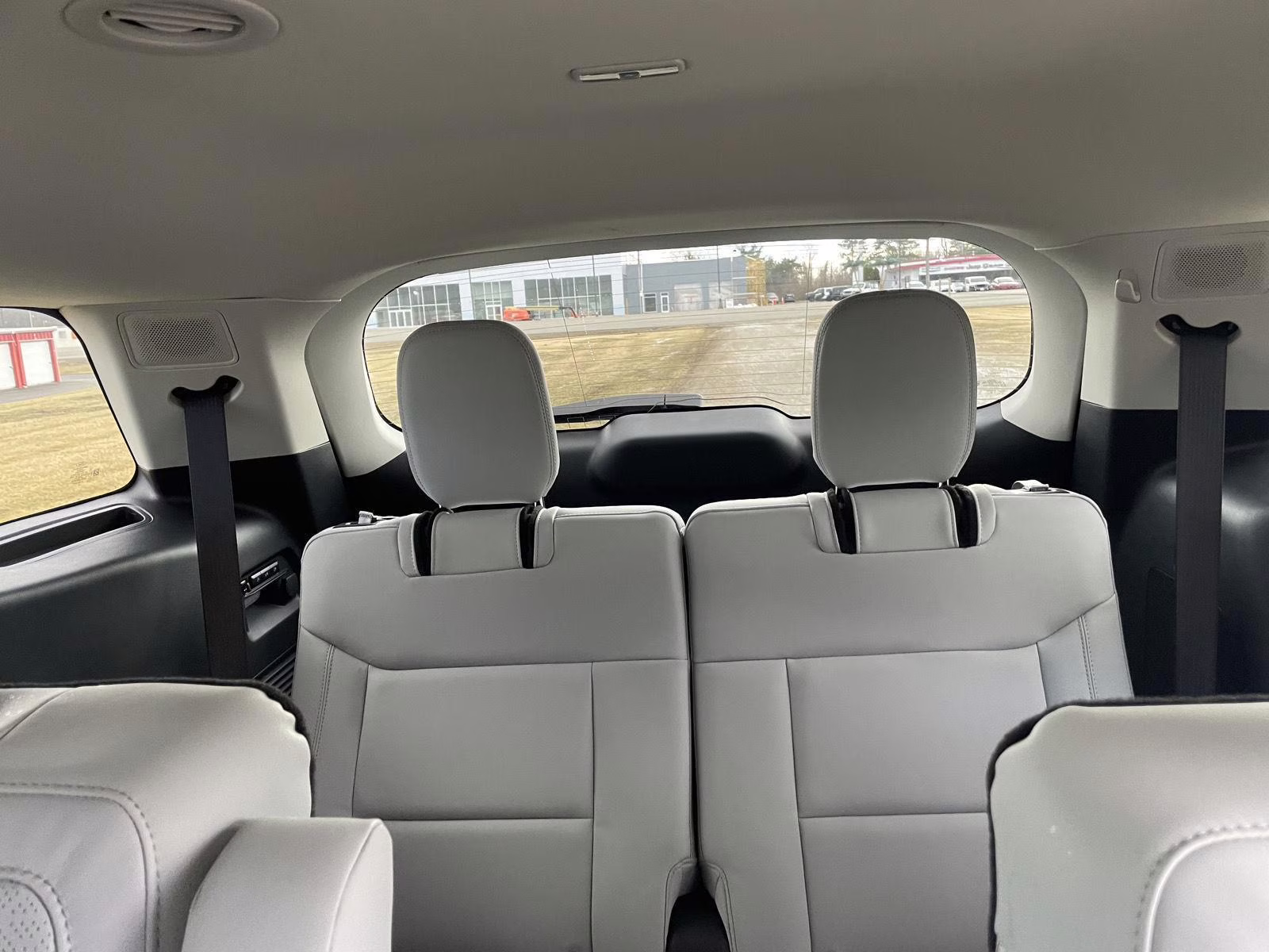 2026 Rapid Red Metallic Tinted Clearcoat Ford Explorer Platinum 4X4 SUV