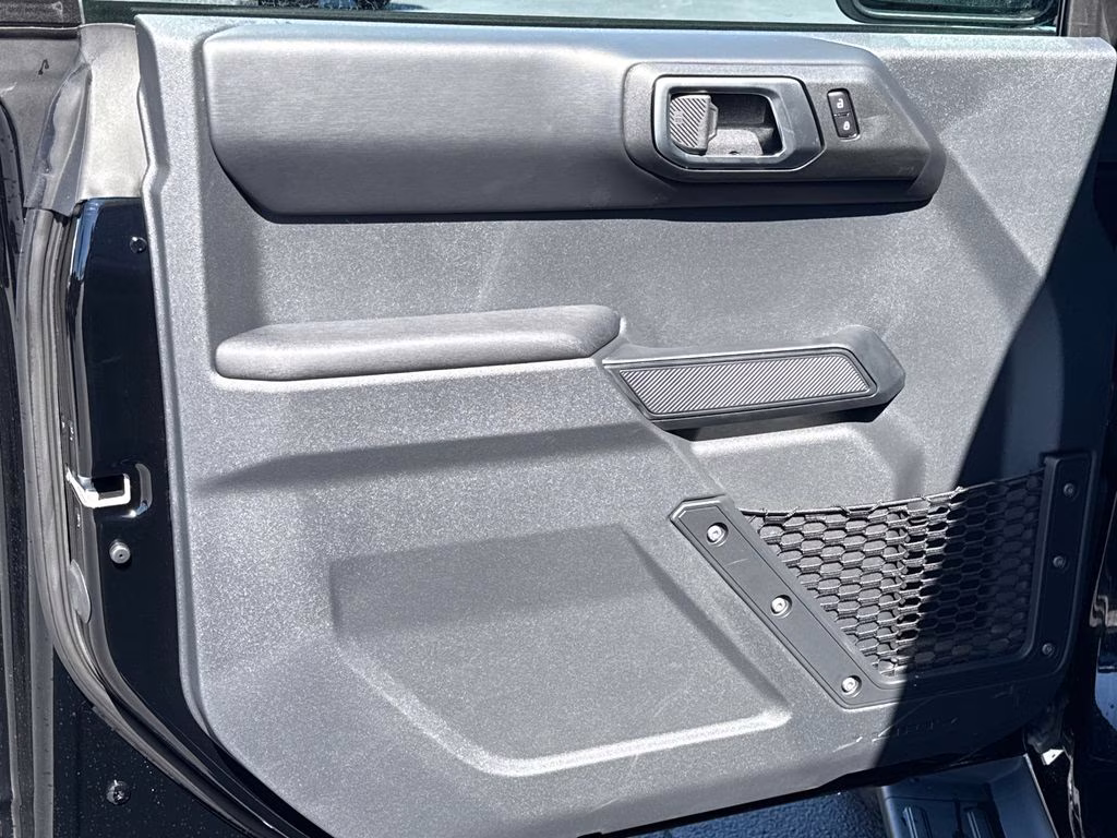 2026 Shadow Black Ford Bronco Outer Banks 4X4 SUV