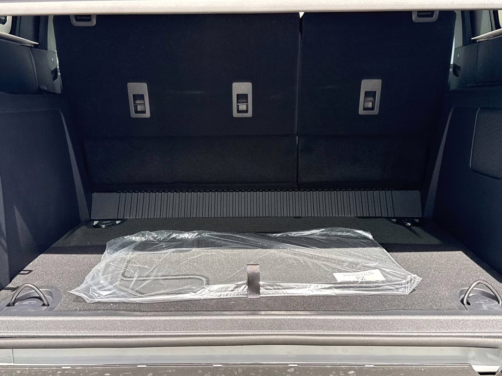 2026 Avalanche Gray Ford Bronco Badlands 4X4 SUV