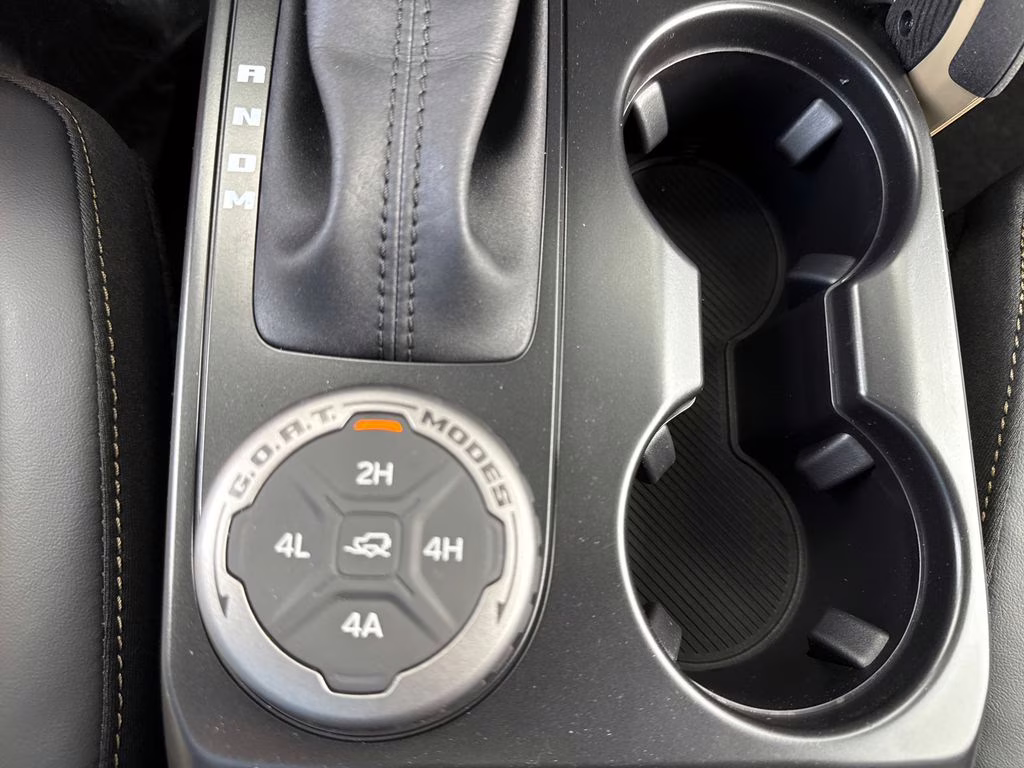 2026 Avalanche Gray Ford Bronco Badlands 4X4 SUV